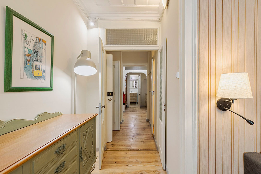 Apartamento T3+1, muito central, no Bairro do Montalvão, em Setúbal - Refª 4-001.26